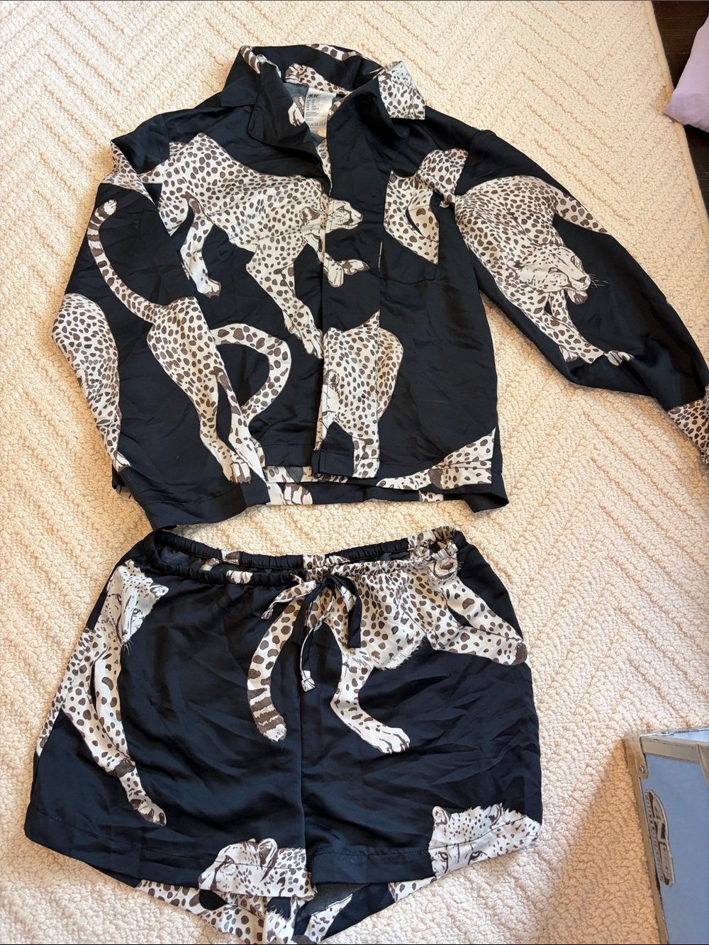 H&M Black and Cream Leopard Print Pajama Set